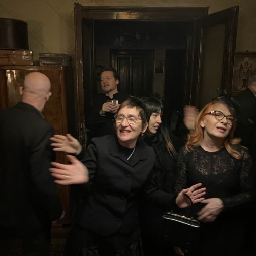 Ozaloscena Porodica 13