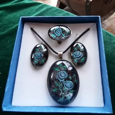 WhatsApp Image 2025-12-03 at 09.44.35 (1)